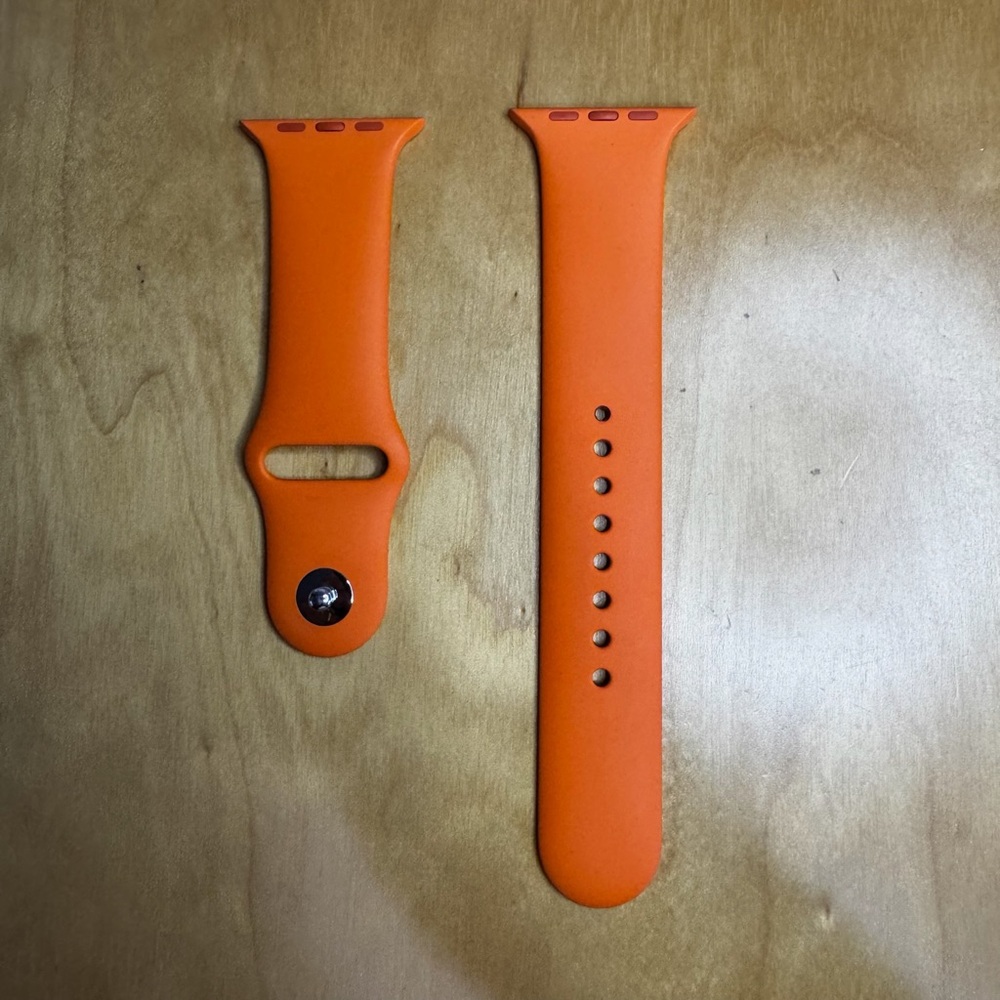 Hermes Orange Sport Band • 45mm